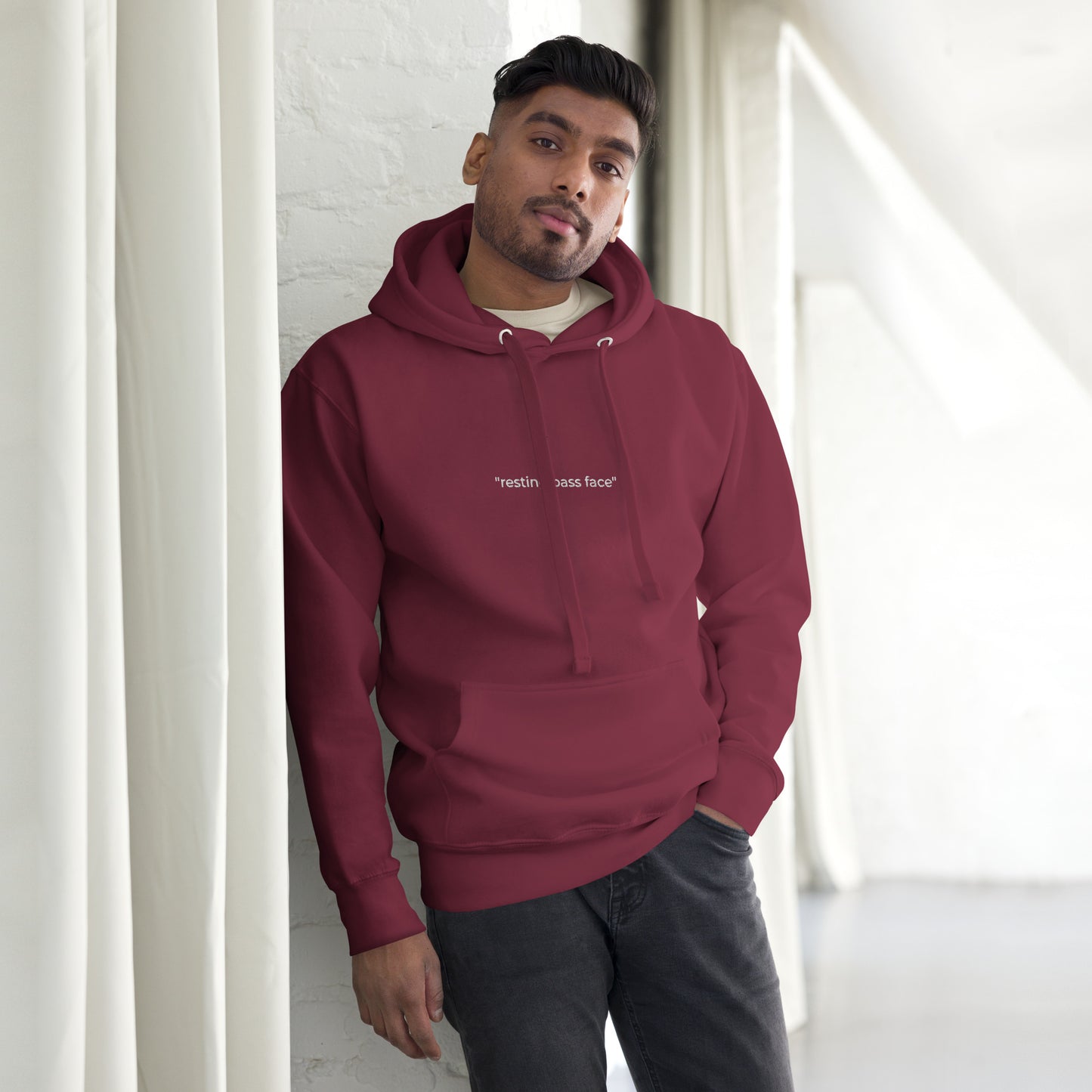 Hoodie "resting bass face"
